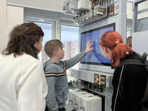 Школьники на мастер-классах 28.02.2026 в МКТ